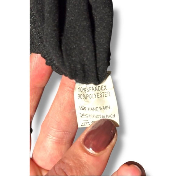 Unbranded Stretchy and Rouched on Sides Stylish Black V-Neck Bodycon Dress - Picture 10 of 16